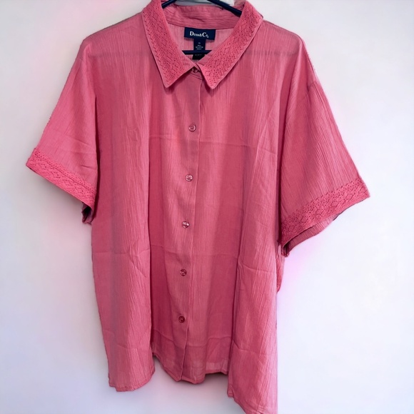 Denim & Co. Crochet & Gauze Blouse, Size 3X NWT - Picture 3 of 11